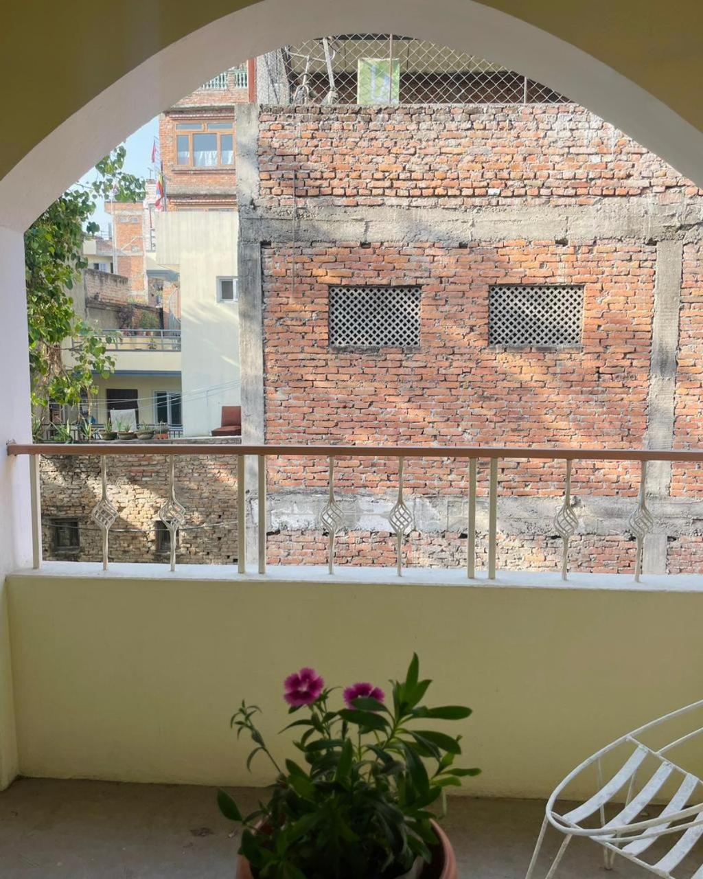 Rooftop Studio And 2Bhk Apartments In Kathmandu'S Most Happening Place Bilik gambar